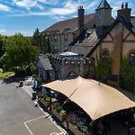 Abbey Court Hotel 3*