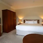 Abbey Court 3*