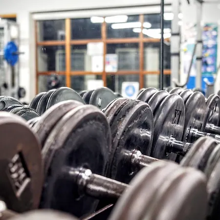 Abbey Court ננאג