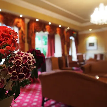 Abbey Court 3* ננאג