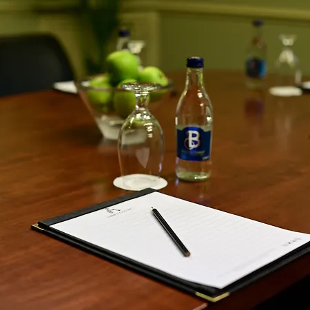 Hotel Abbey Court 3*