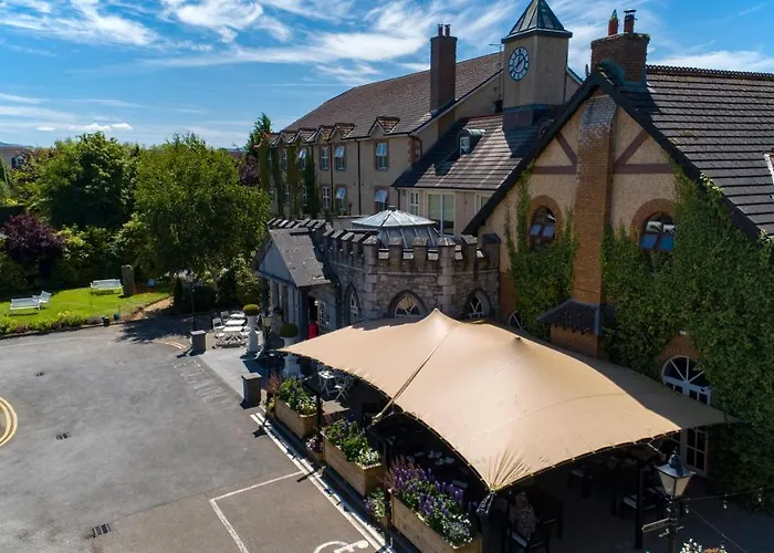 Abbey Court Hotel 3*