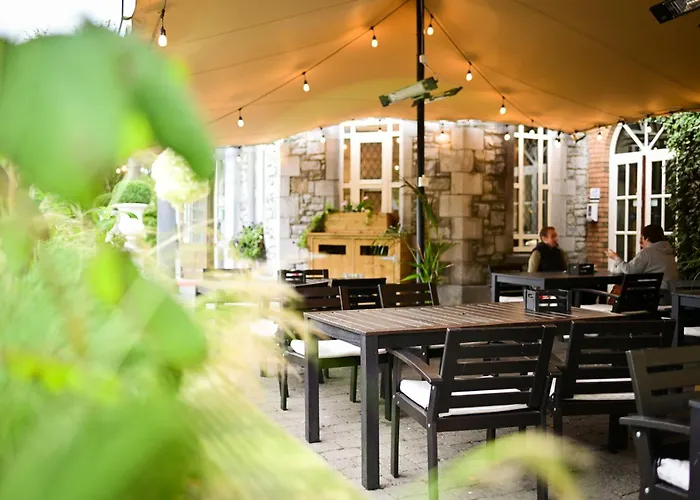 Abbey Court Hotel 3*