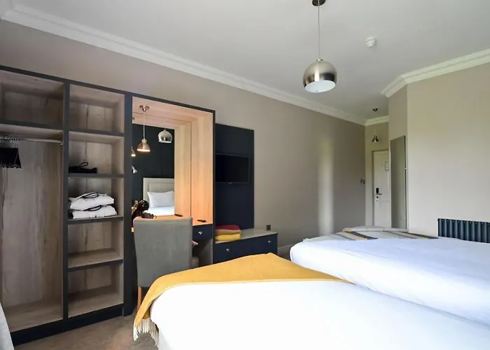 Otel Abbey Court 3*
