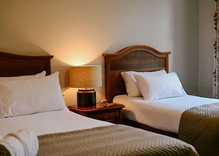 Hotel Abbey Court